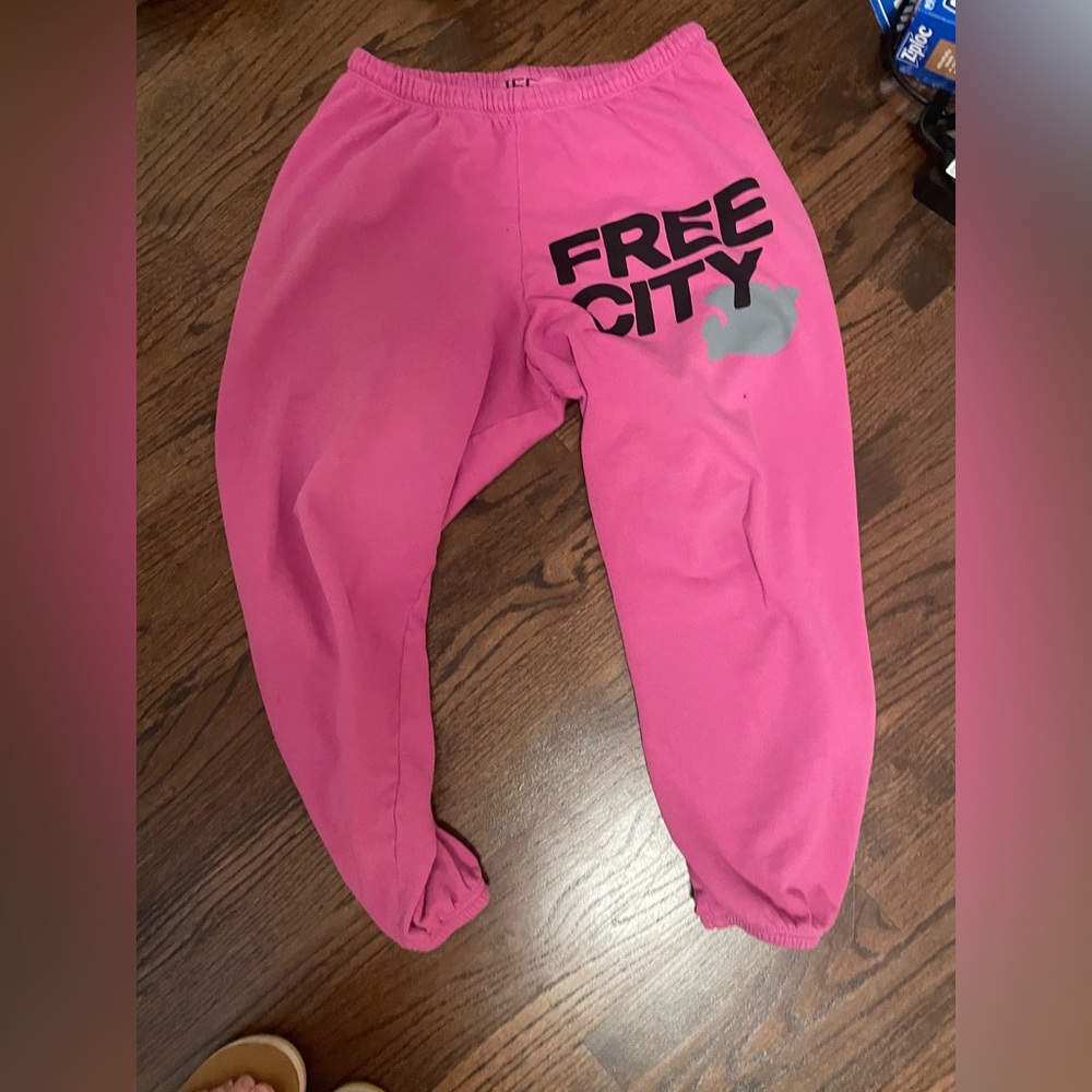 Pink FreeCity OG sweatpants